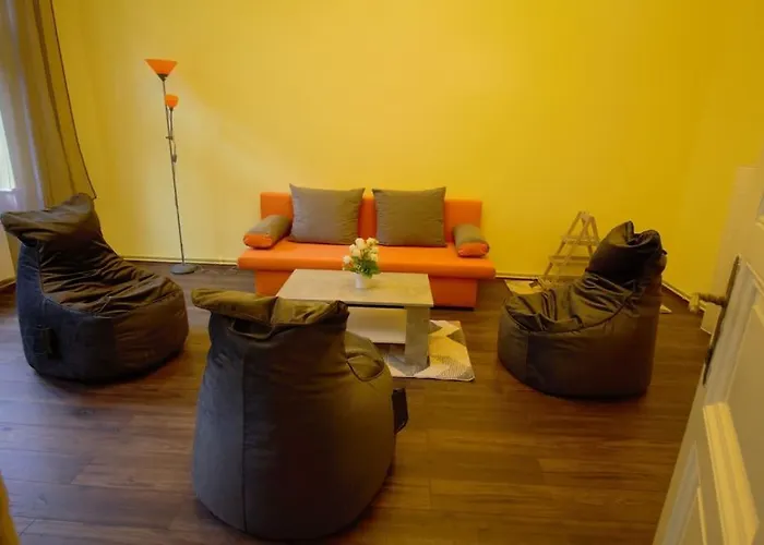 Comfort 2bedrooms Quite Place!-vinohrady *